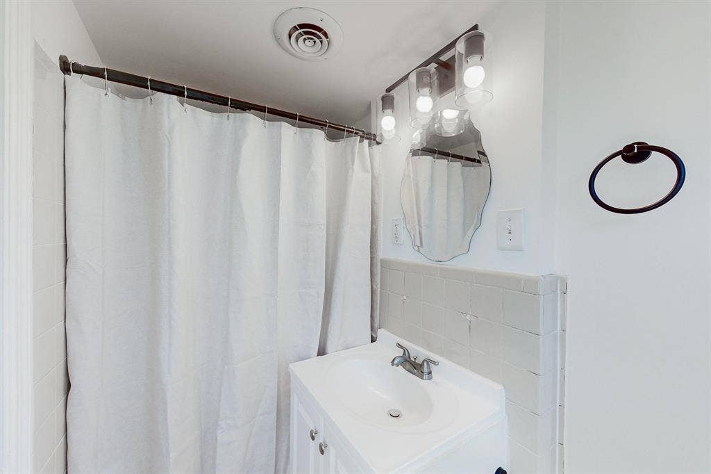 6 BR in Decatur