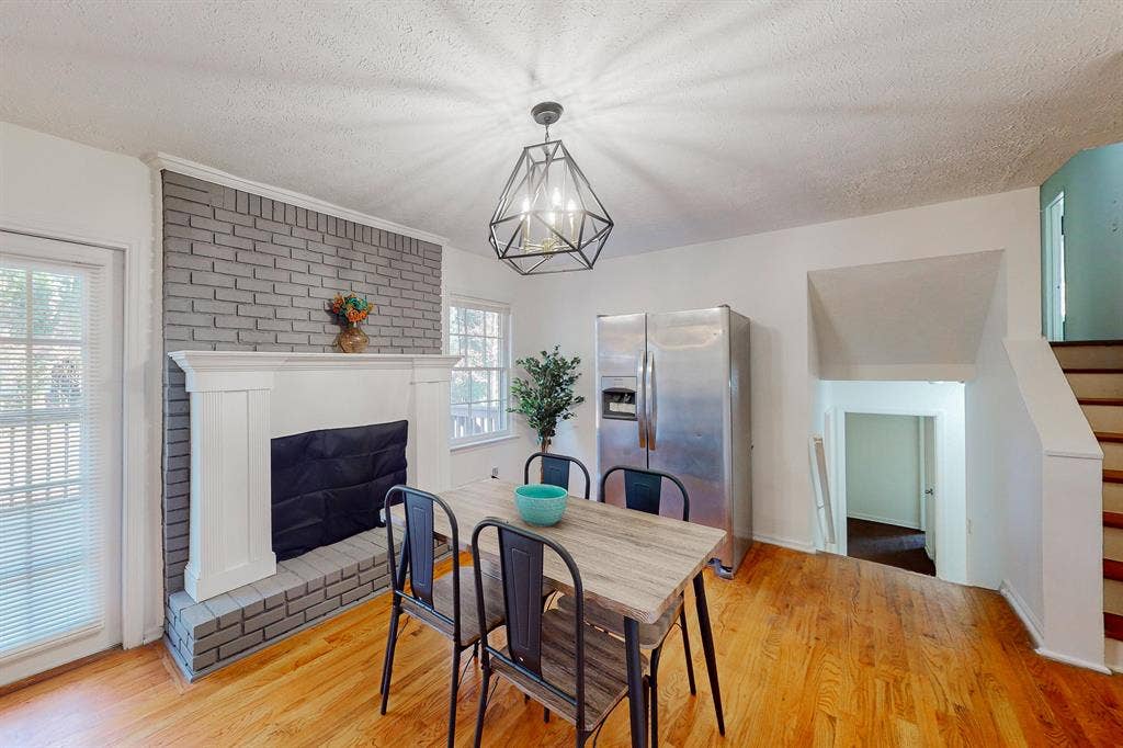 6 BR in Decatur