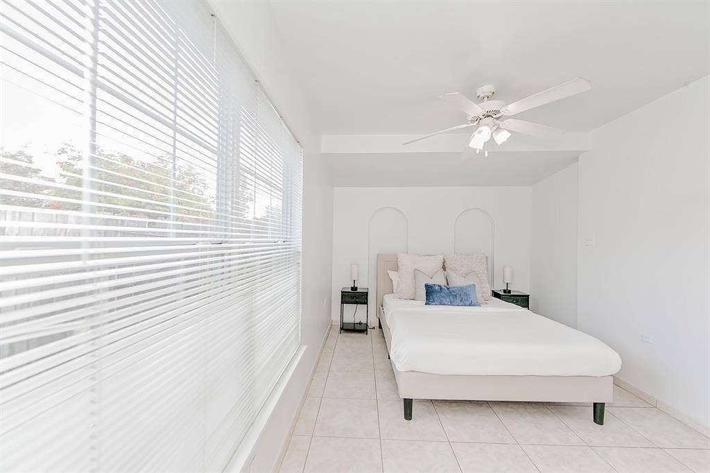 5 BR in Orlando