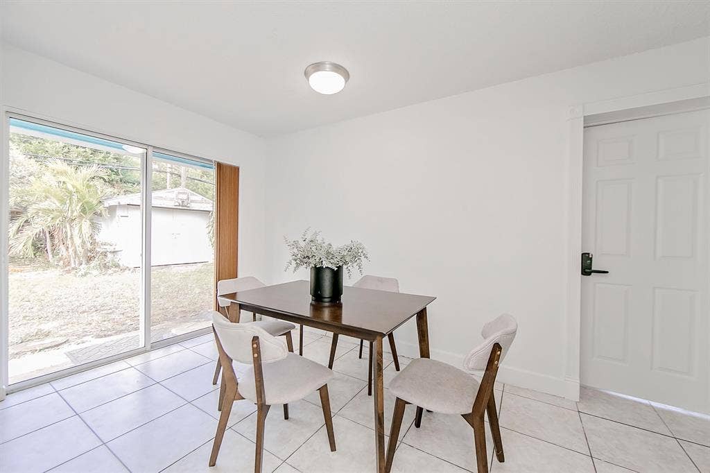5 BR in Orlando