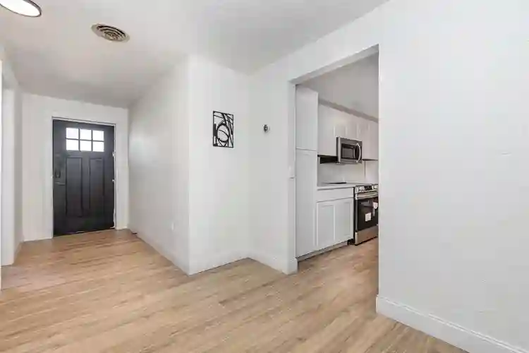 4 BR in Sarasota