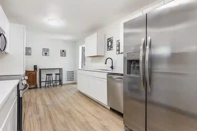 4 BR in Sarasota