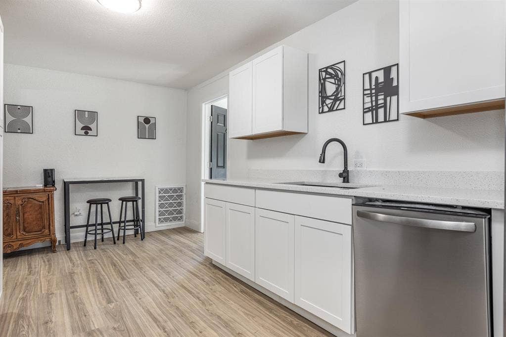 4 BR in Sarasota