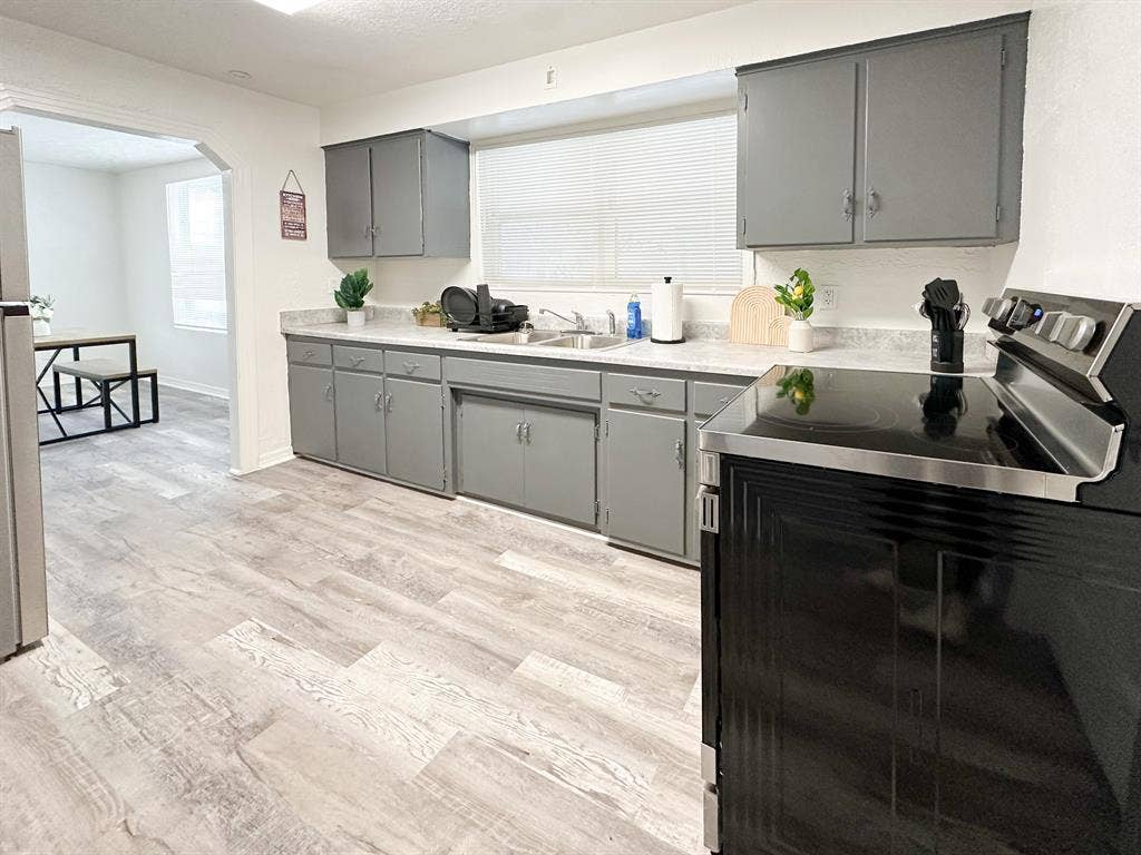 3 BR in Tampa