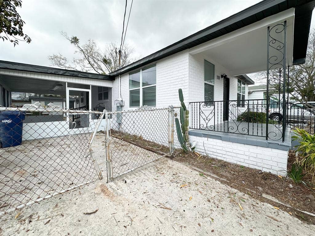 3 BR in Tampa