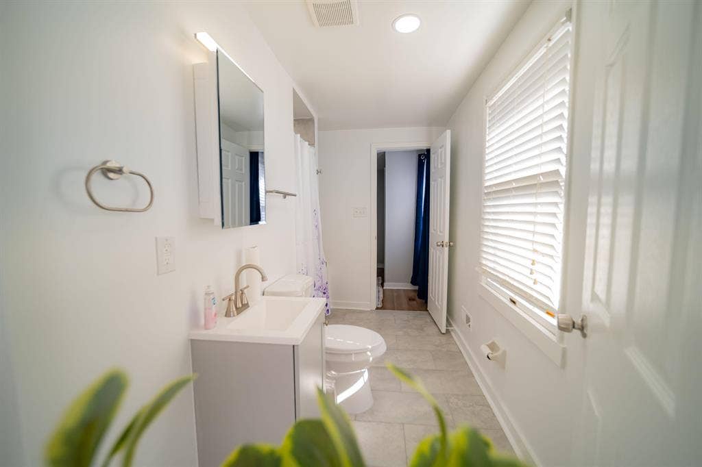 8 BR in Charlotte