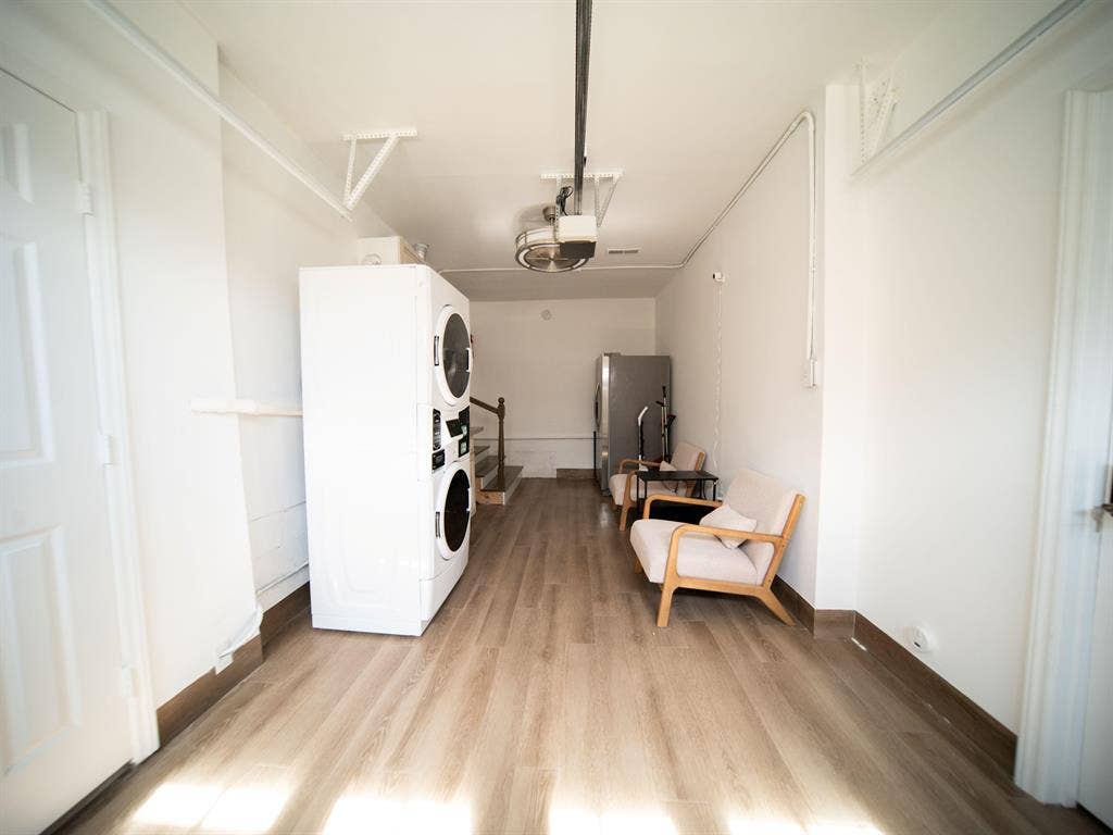 8 BR in Charlotte