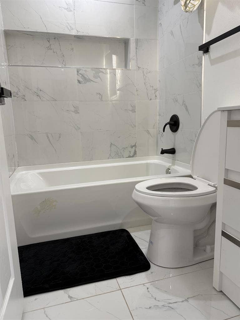 3 BR in Baltimore