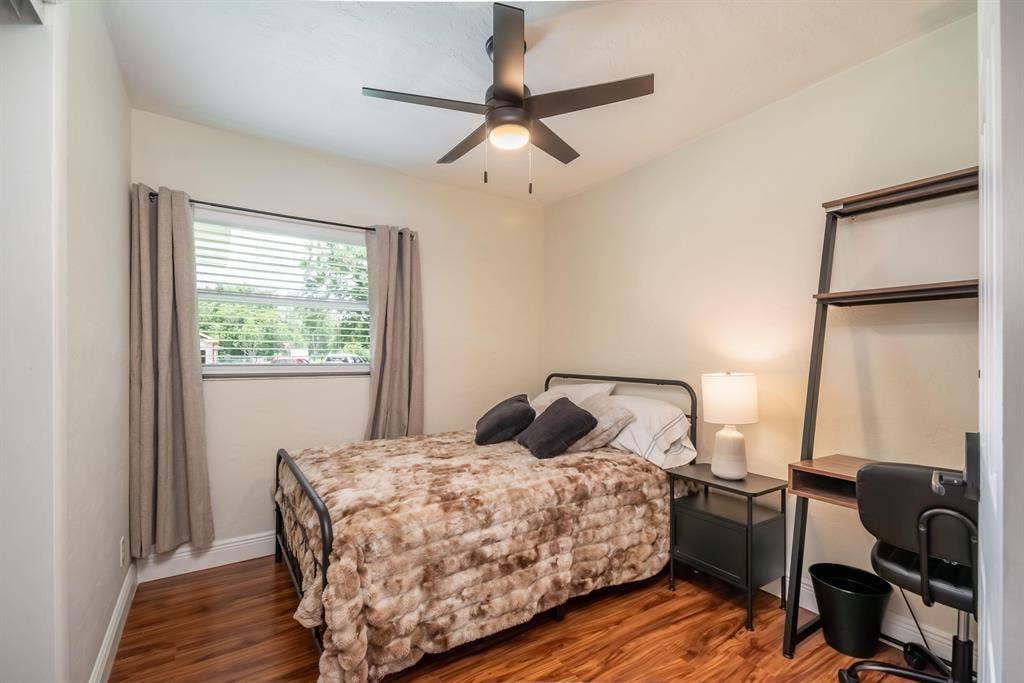 7 BR in Ocala