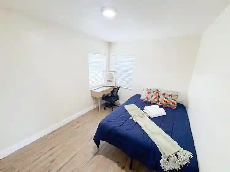 2 BR in St. Petersburg