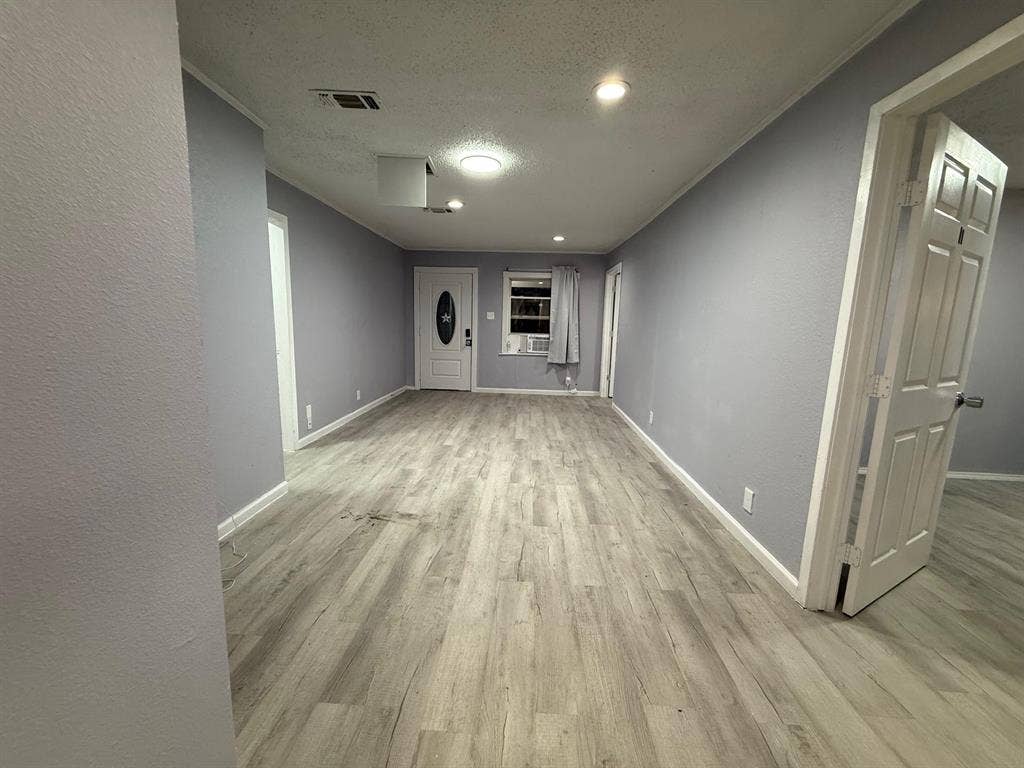 6 BR in Arlington