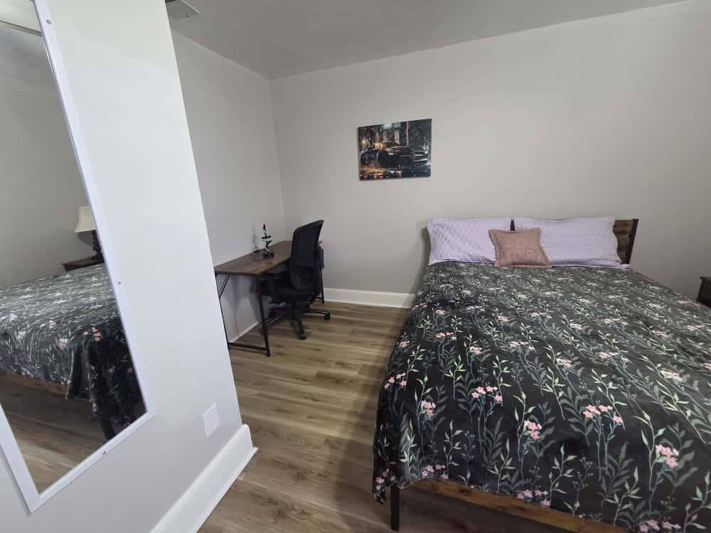6 BR in Jacksonville