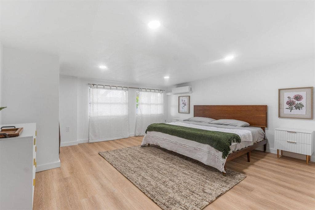 2 BR in Tampa