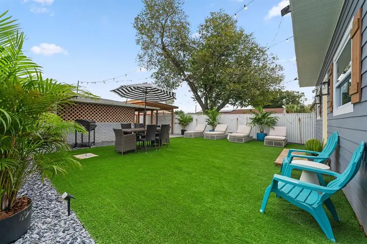 2 BR in Tampa