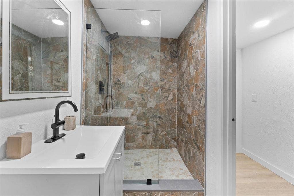 2 BR in Tampa