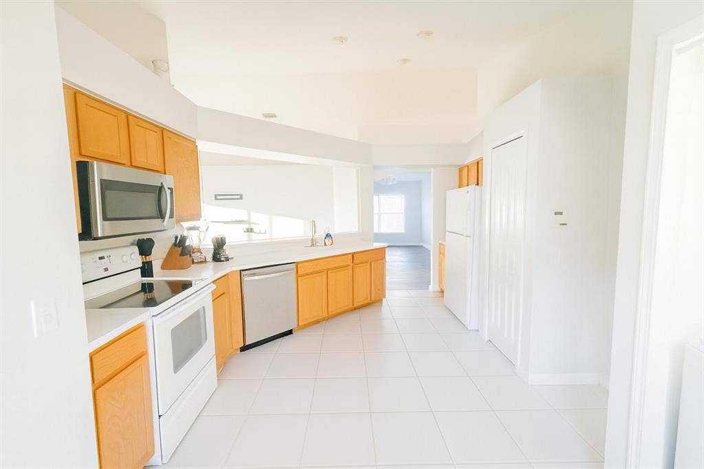 4 BR in Wesley Chapel