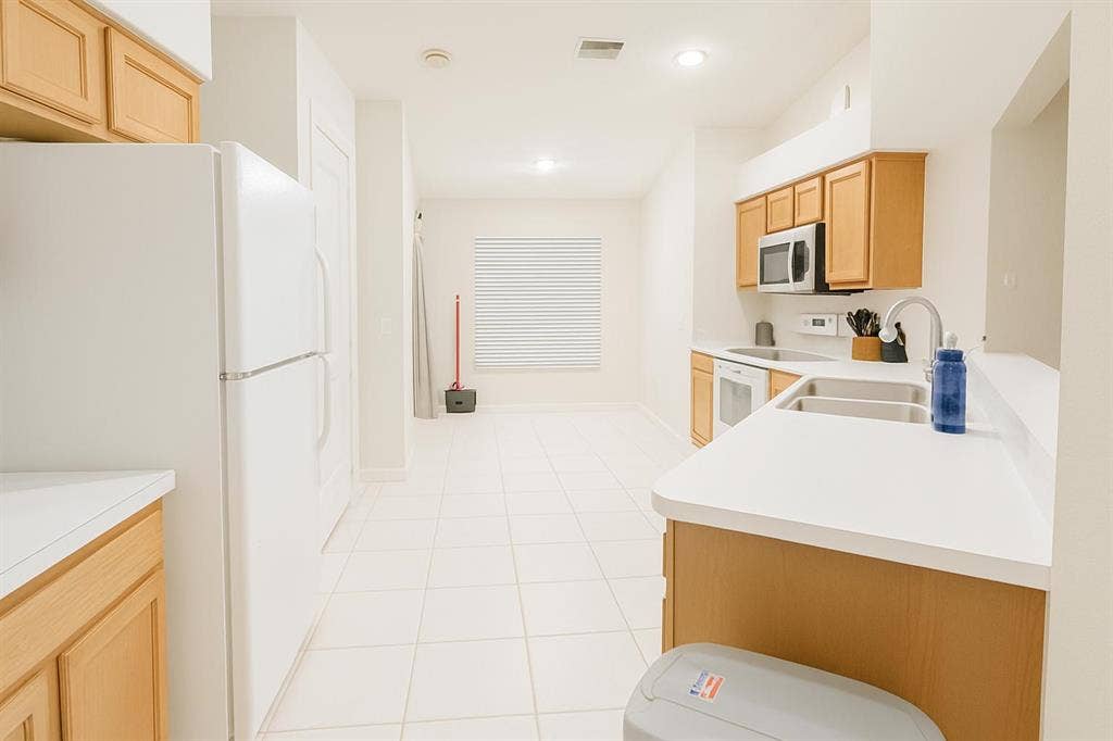 4 BR in Wesley Chapel