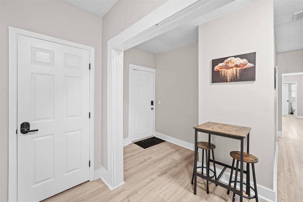 7 BR in Jacksonville