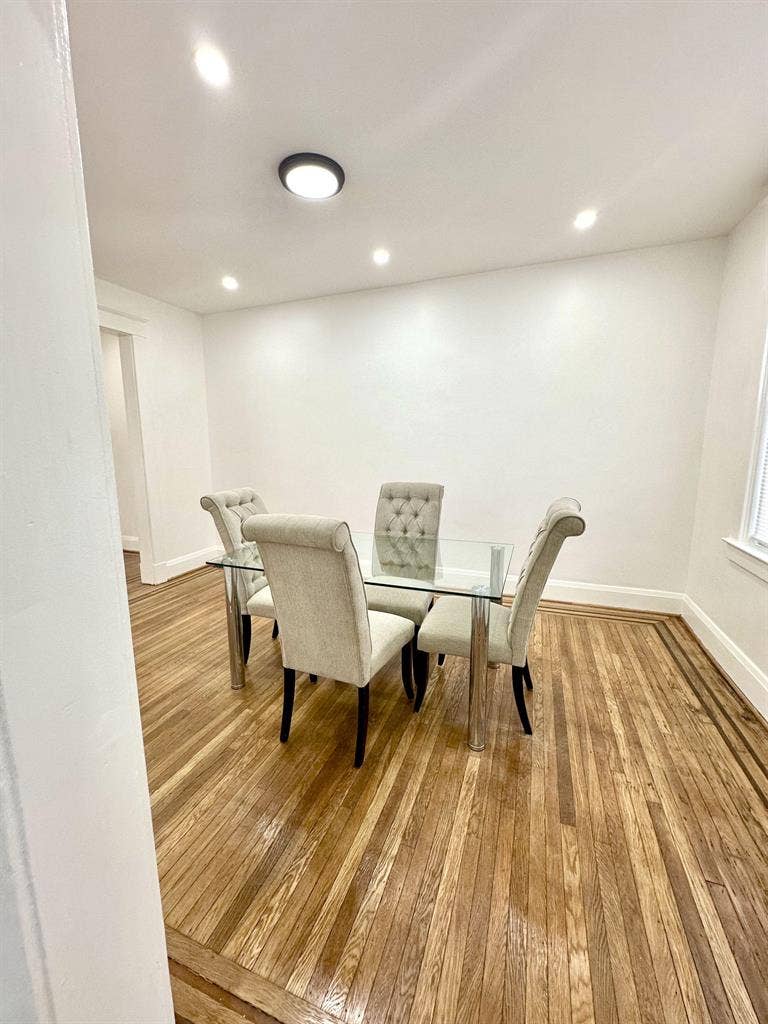 5 BR in Baltimore