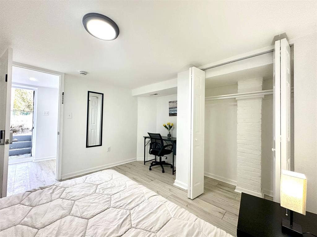 5 BR in Baltimore