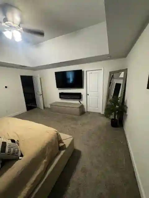 5 BR in Lithia Springs