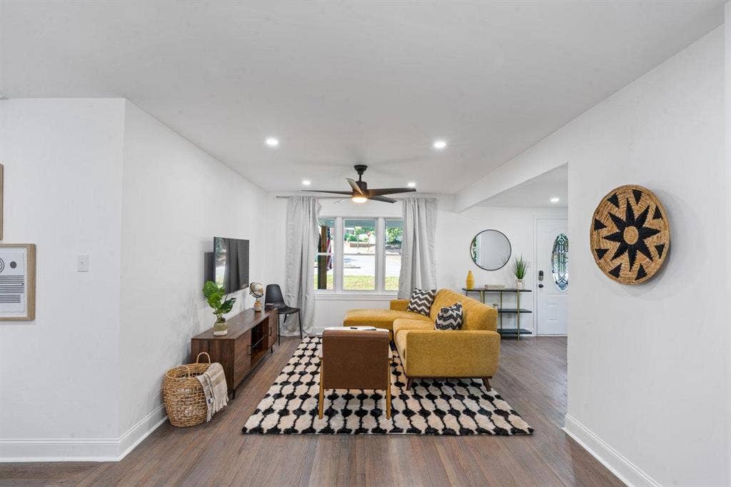 3 BR in Charlotte