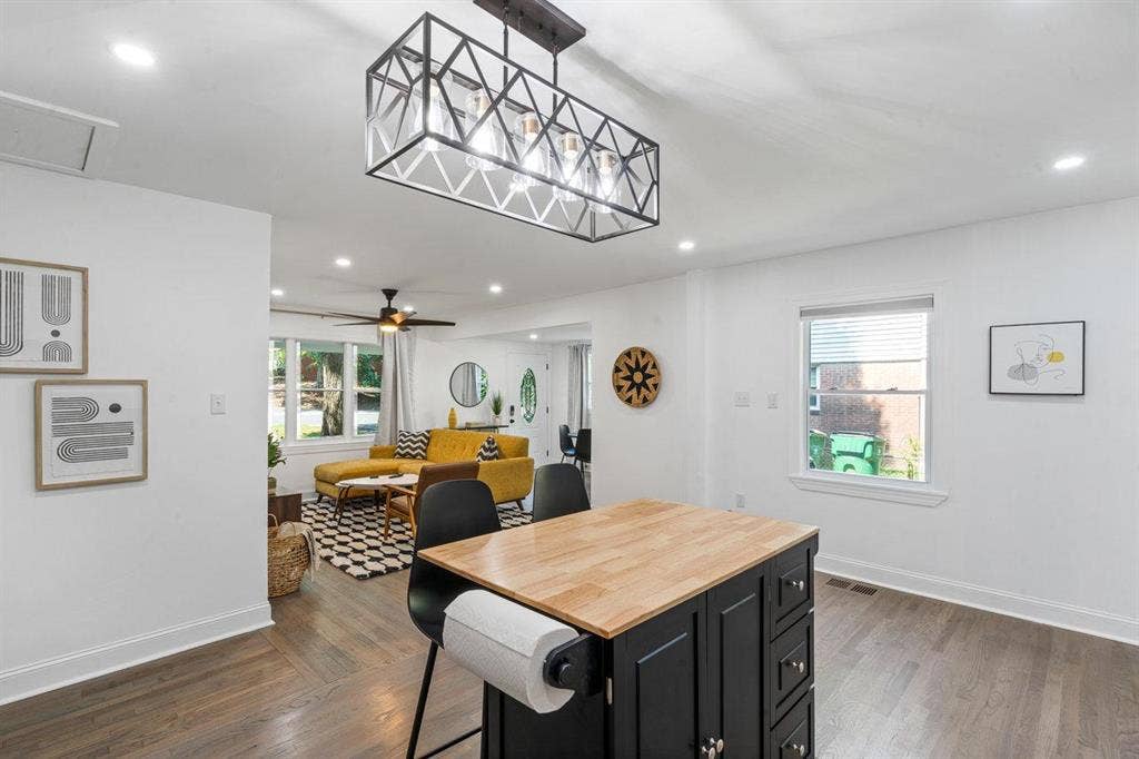 3 BR in Charlotte