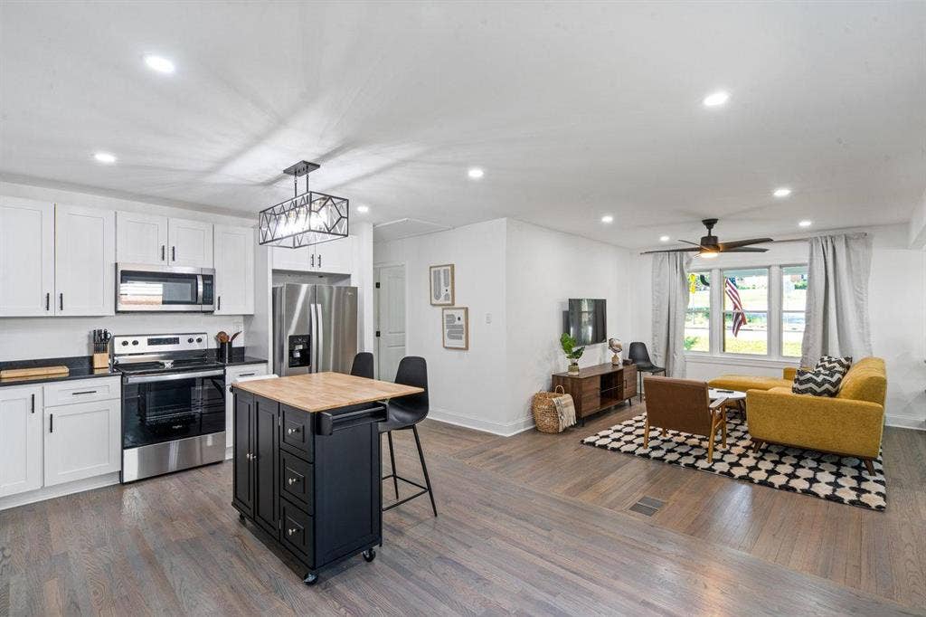 3 BR in Charlotte