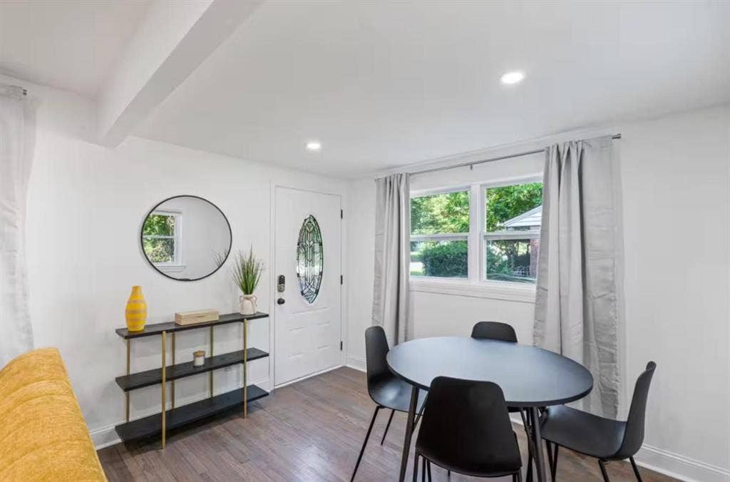 3 BR in Charlotte