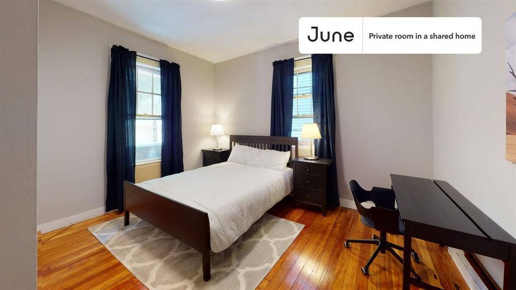 4 BR in Boston