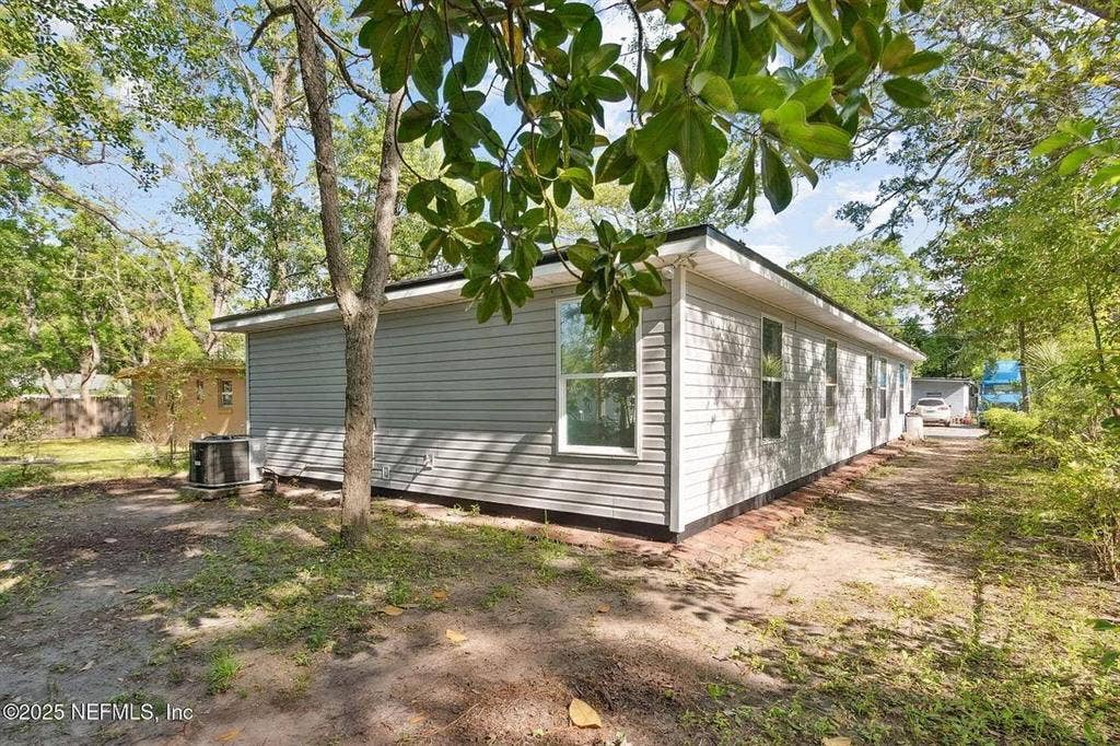 5 BR in Jacksonville