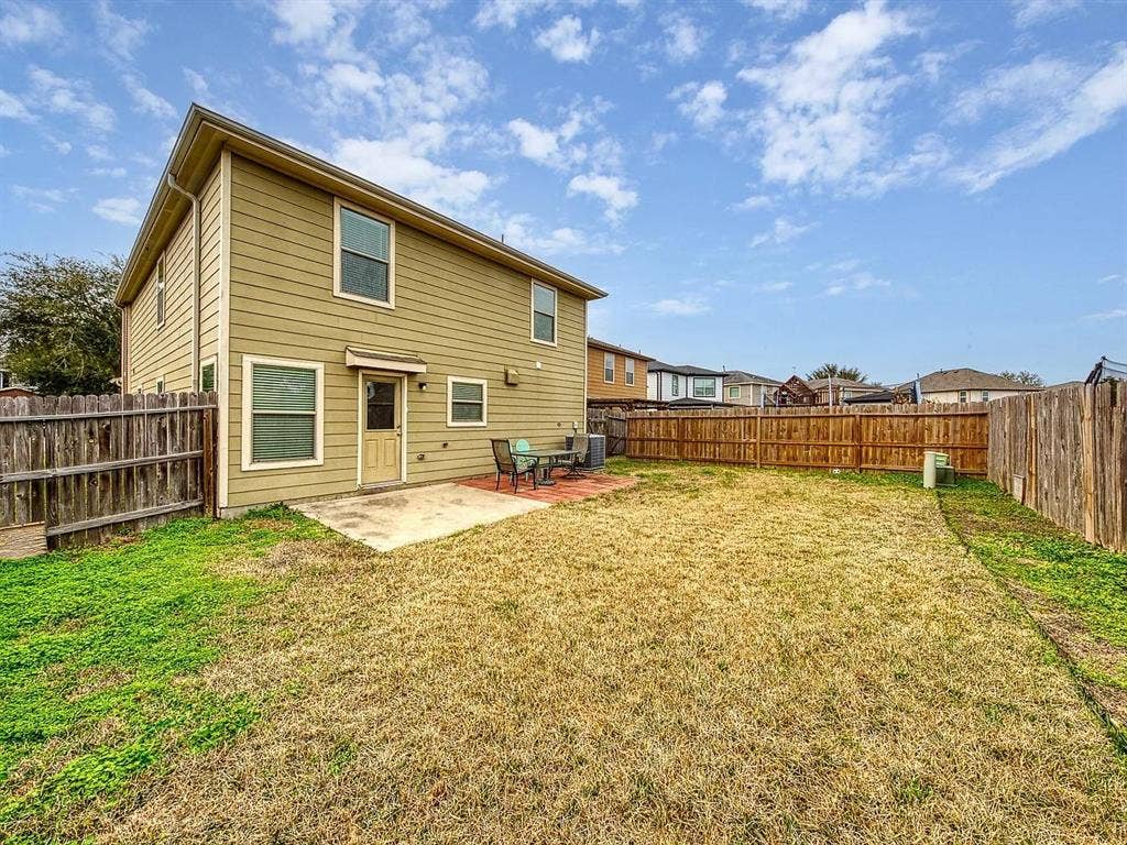 4 BR in Cypress