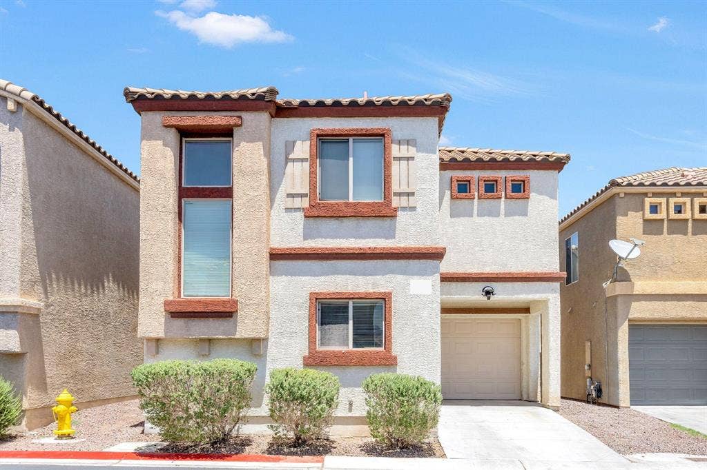 3 BR in Las Vegas