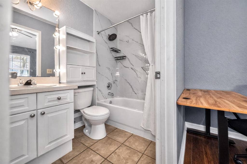 2 BR in Orlando