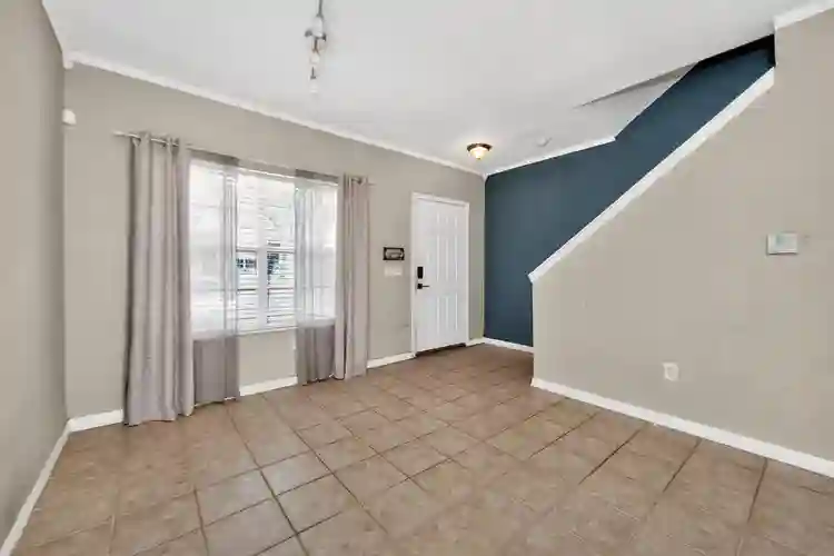 2 BR in Orlando
