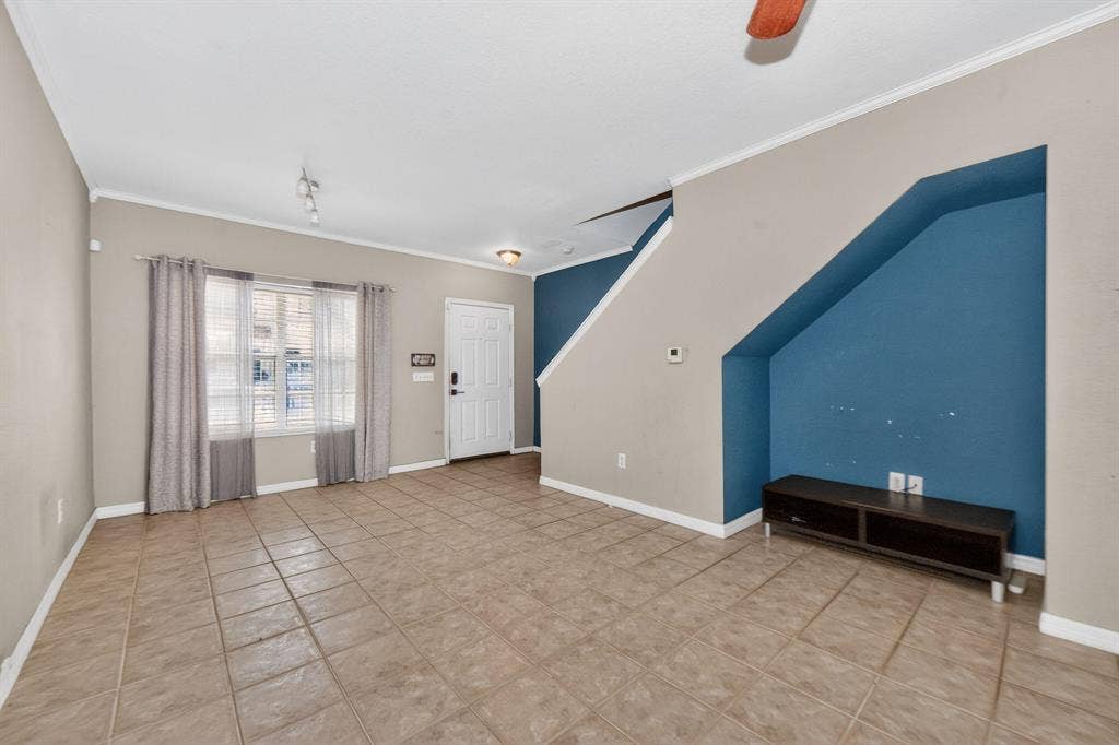 2 BR in Orlando