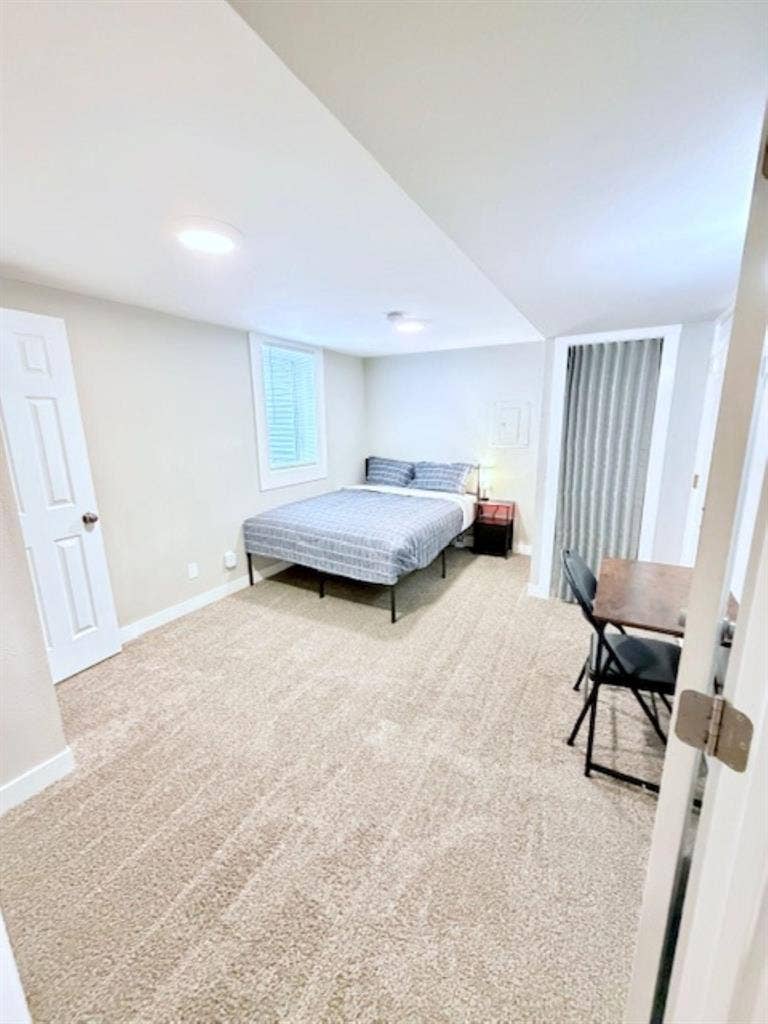 4 BR in Englewood