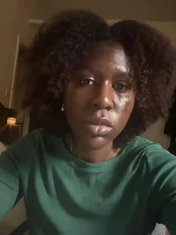 Hi, I’m looking for a roommate