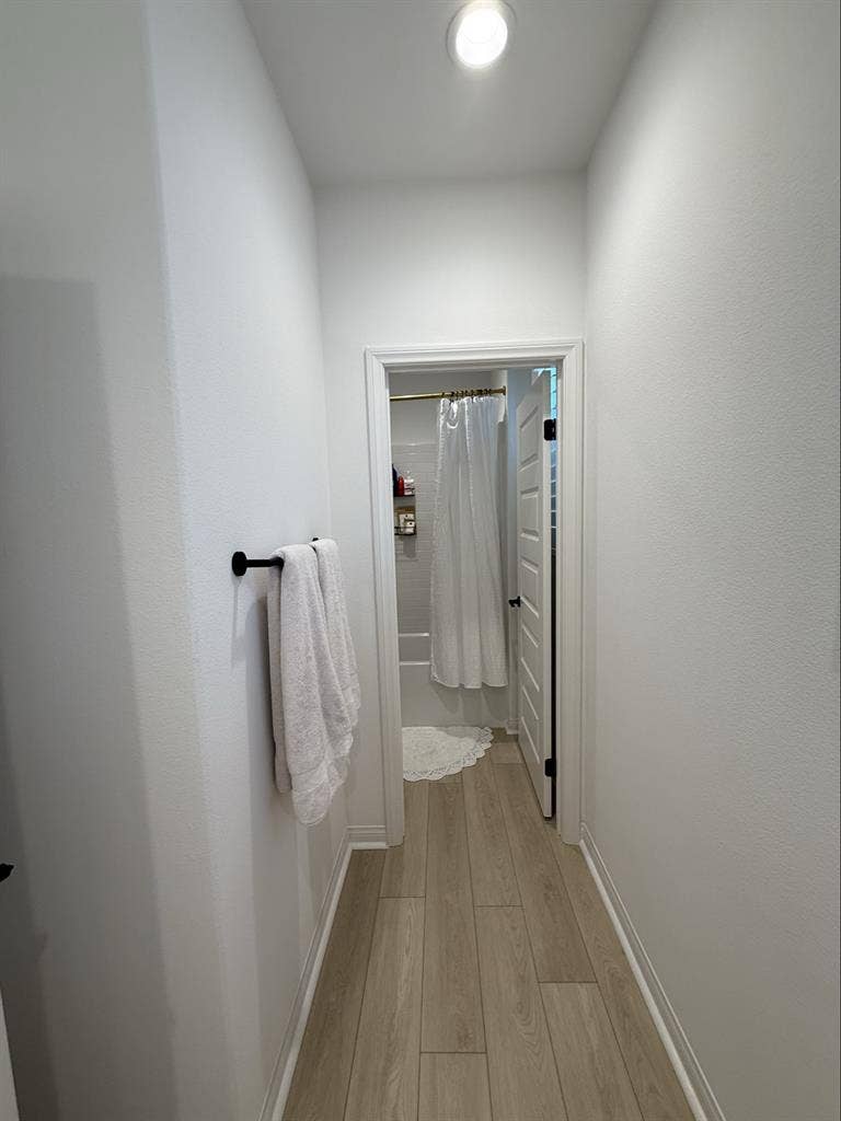 Room for rent in RMV - Female only
