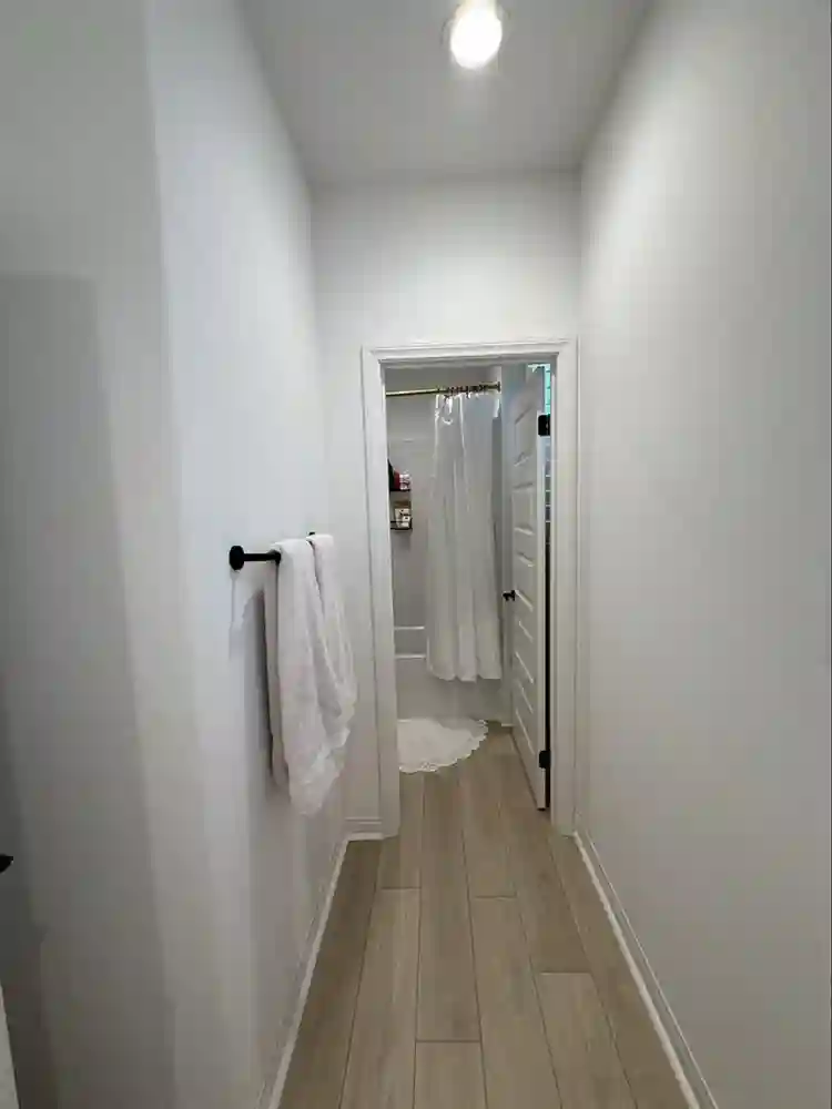 Room for rent in RMV - Female only