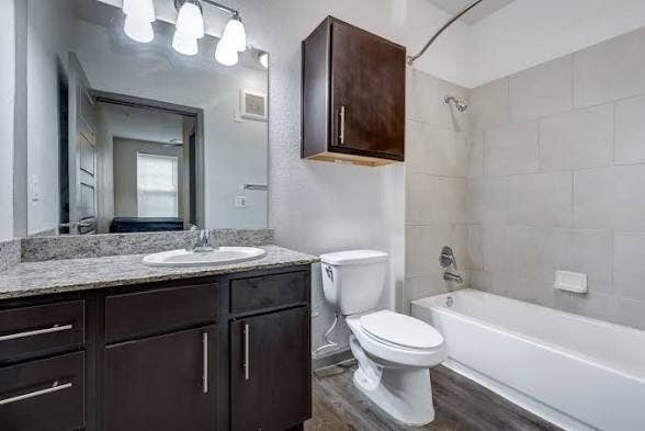 Looking for someone to sublease