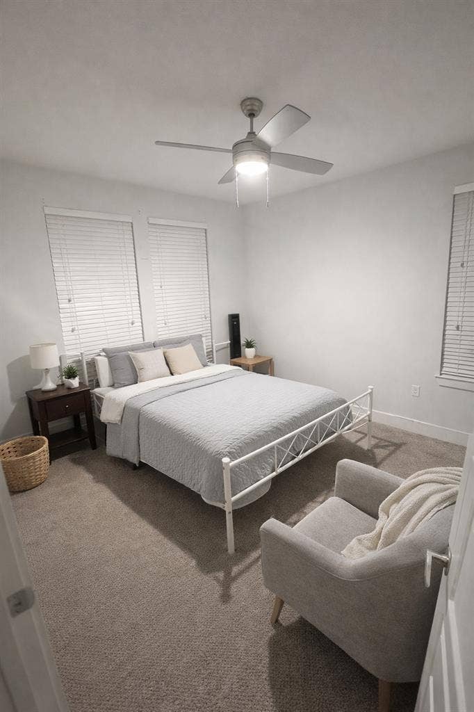 ROOMMATE WANTED & WELCOME 🙂 -- CHS