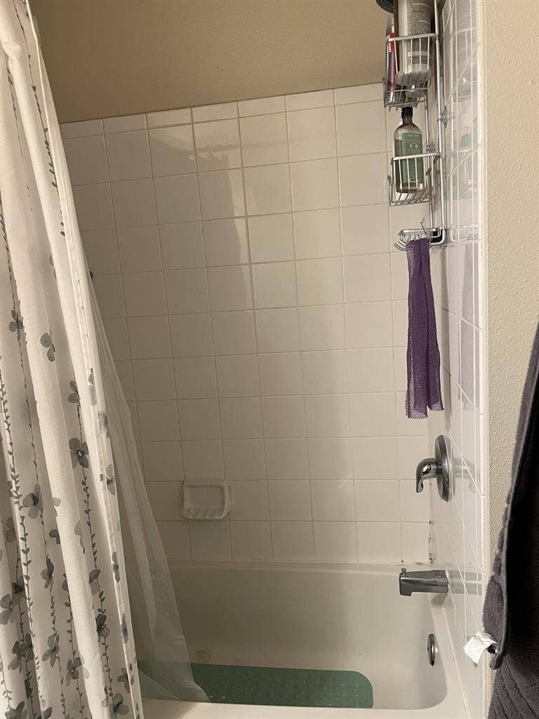 Sublease 2x2 room, private bathroom