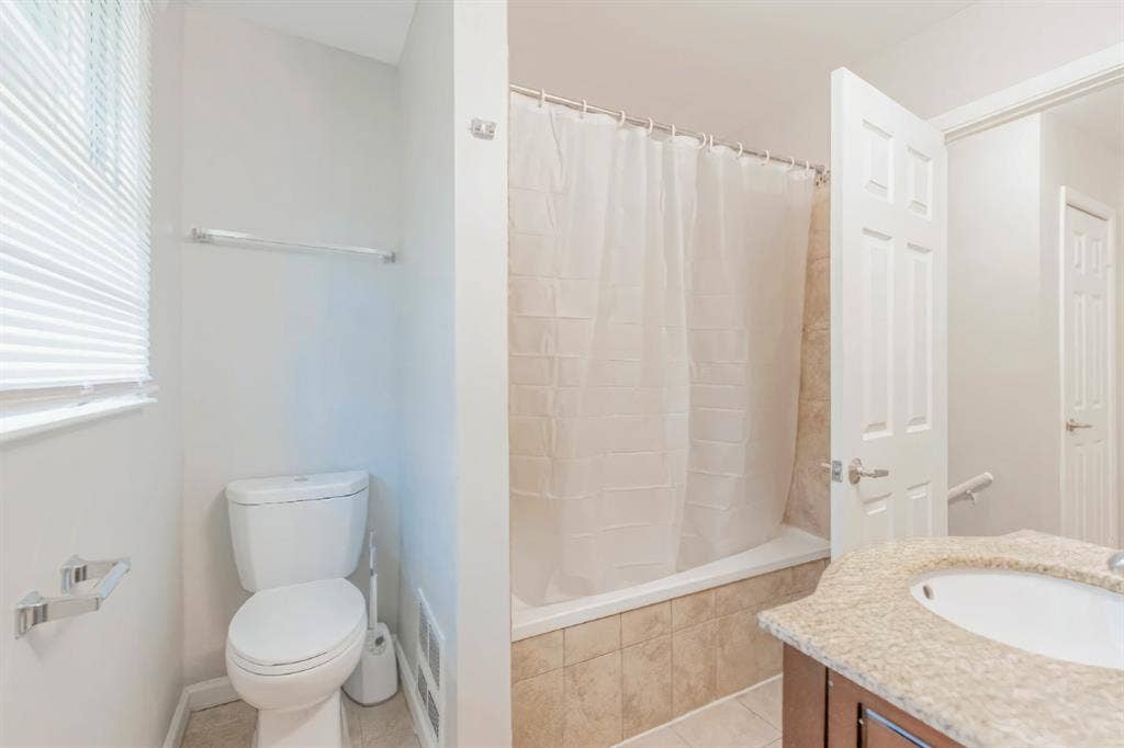 8 BR in Decatur