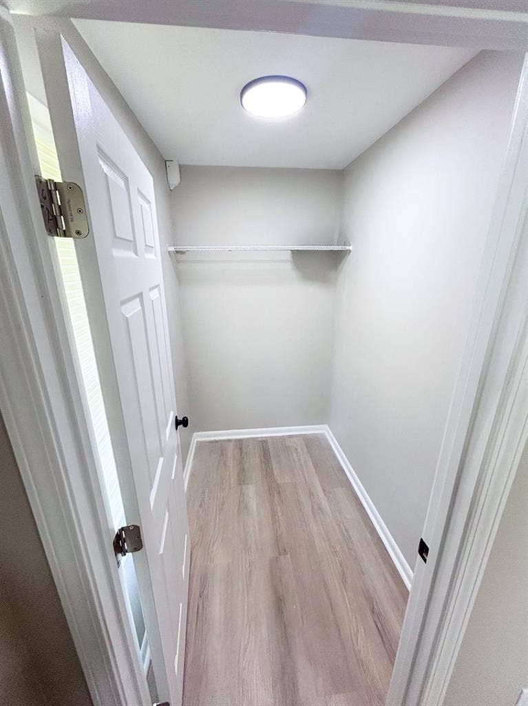 8 BR in Decatur