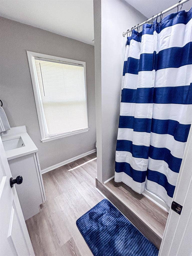 8 BR in Decatur