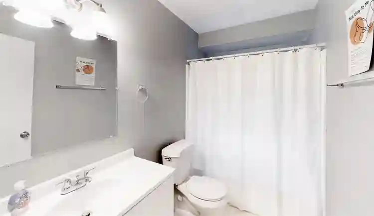 9 BR in College Park