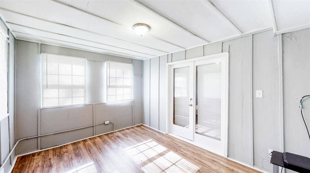 9 BR in College Park