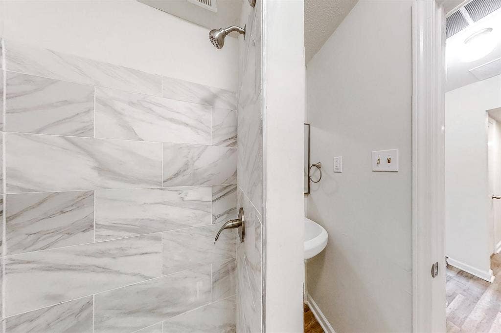 8 BR in Atlanta