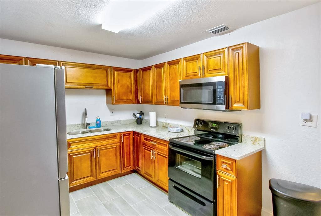 4 BR in Tampa